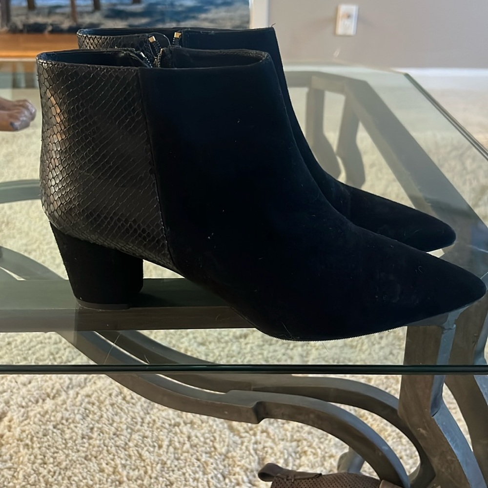 L.k. Bennett booties